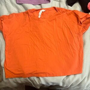 Lululemon Cates cropped t shirt